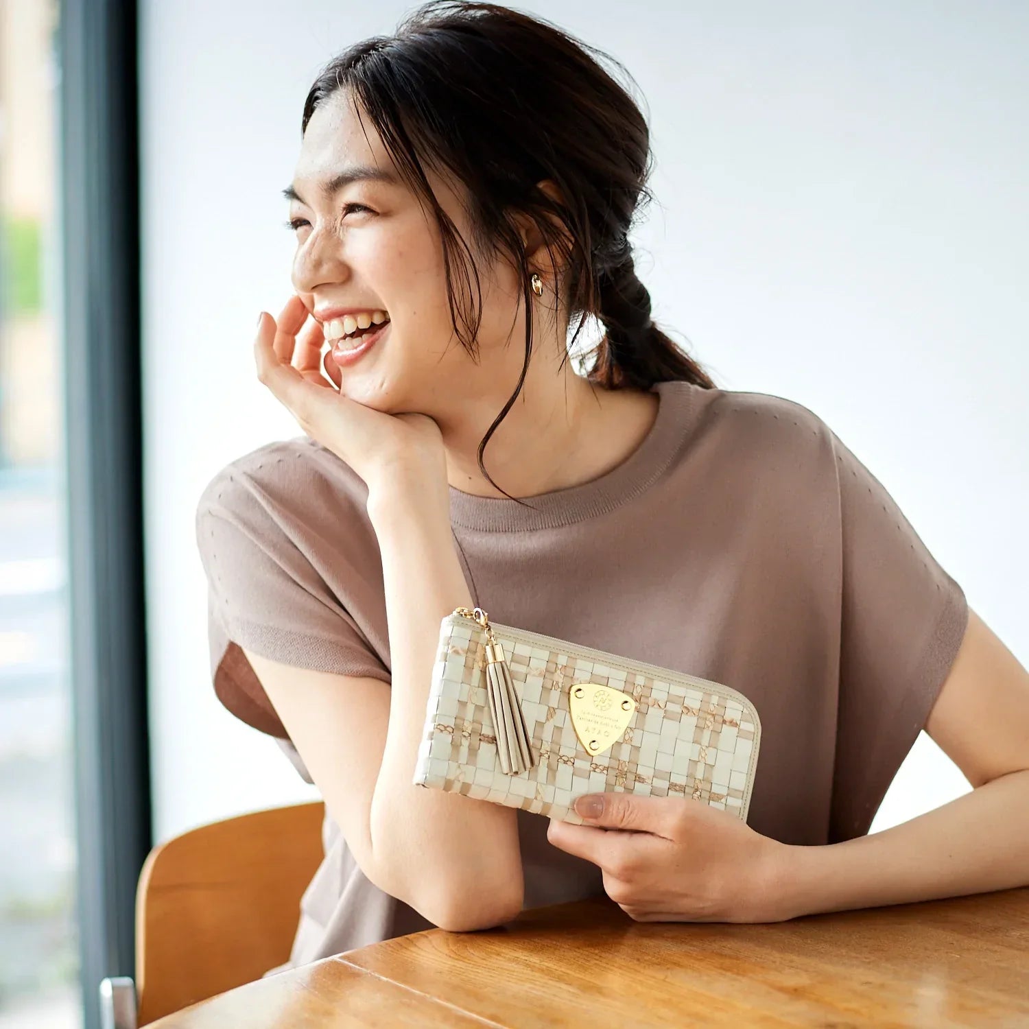 クリスマスプレゼントにぴったりな財布が知りたい！財布をプレゼント