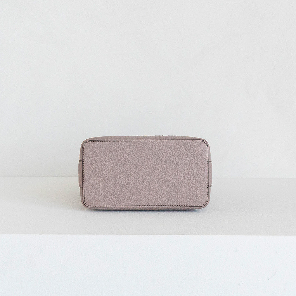 IANNE2wayデイリーポシェット|シャトン