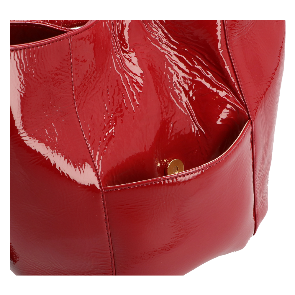 キャンディ|撥水エナメルの超軽量ワンマイルバッグ