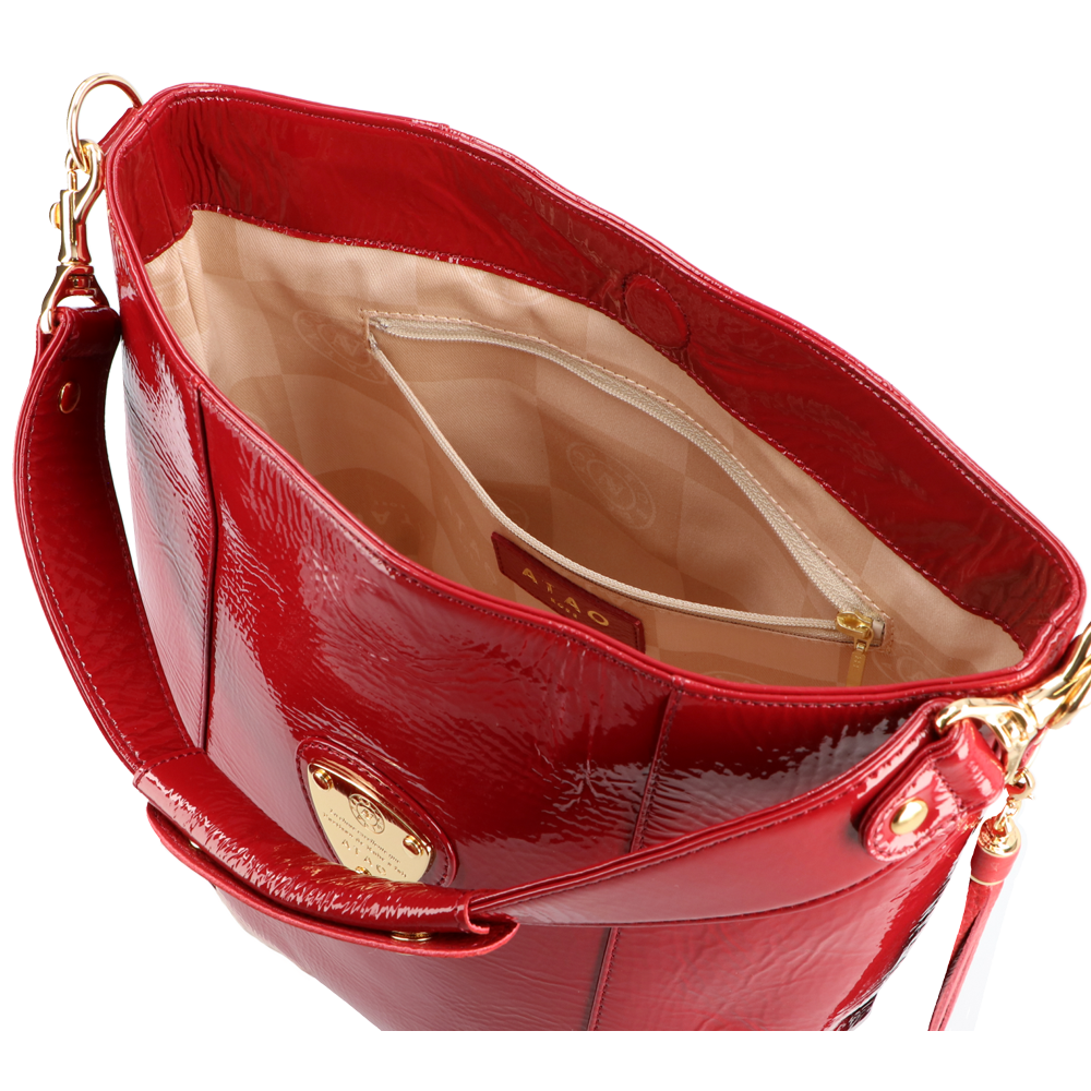 キャンディ|撥水エナメルの超軽量ワンマイルバッグ