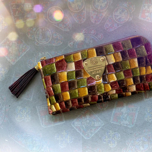 財布を変えるのに適した日は決まってる？変えたらダメな日や季節と時間帯も解説します！