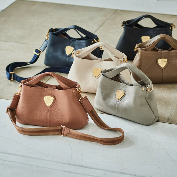 人気のバッグはどんなもの？サイズ別で人気のバッグや探し方・素材なども詳しく紹介します