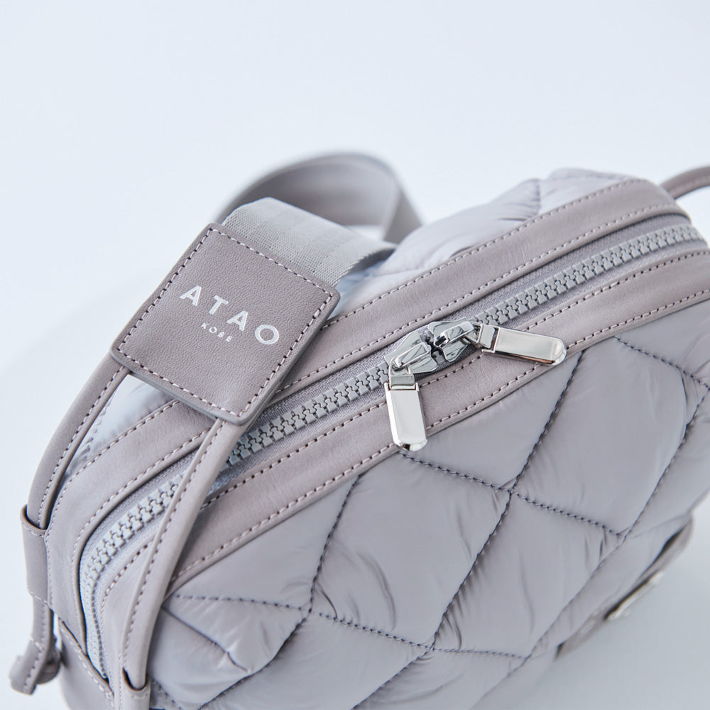 Xmas限定｜大人気ショルダーバッグ「コラッツァ」に限定カラー