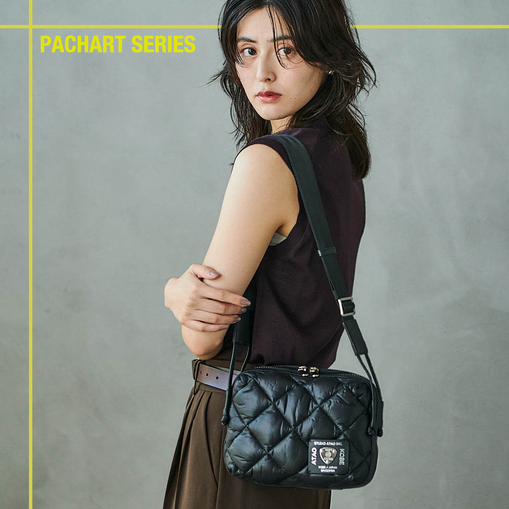 超軽量クロスボディバッグ｜コラッツァ｜ATAO（アタオ）｜カメラバッグ｜サコッシュ