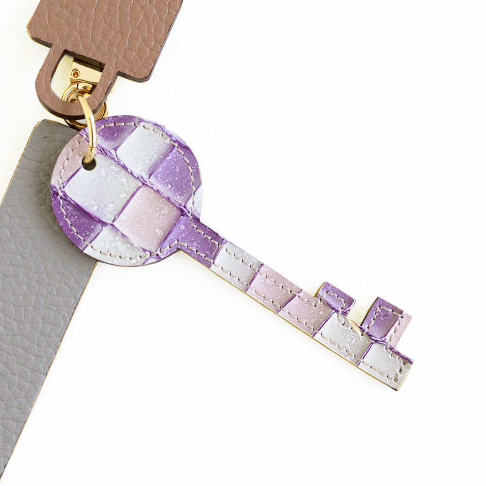 これひとつでじゃら付け気分/パドロックチャーム